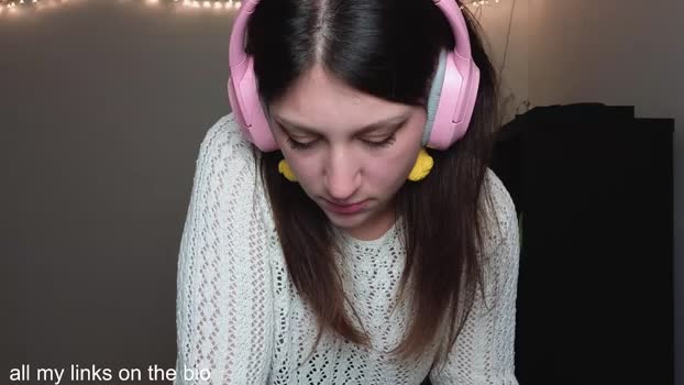 alexa_dream bigtoys Webcam SHOW @ Chaturbate 24-12-2024