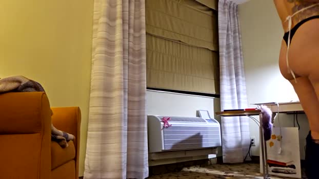 lucyloveslookers78240 big Webcam SHOW @ Chaturbate 25-12-2024