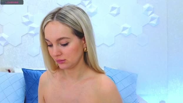 lynna_sparks sexygirl Webcam SHOW @ Chaturbate 24-12-2024