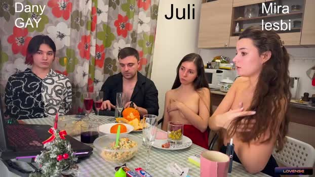ihavepaws33 play Webcam SHOW @ Chaturbate 26-12-2024