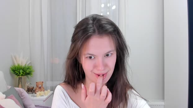 lucky_peach fuckpussy Webcam SHOW @ Chaturbate 26-12-2024