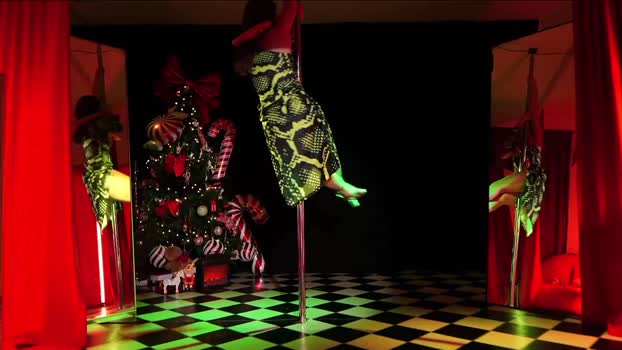 _meganmeow_ sexyfeet Webcam SHOW @ Chaturbate 27-12-2024