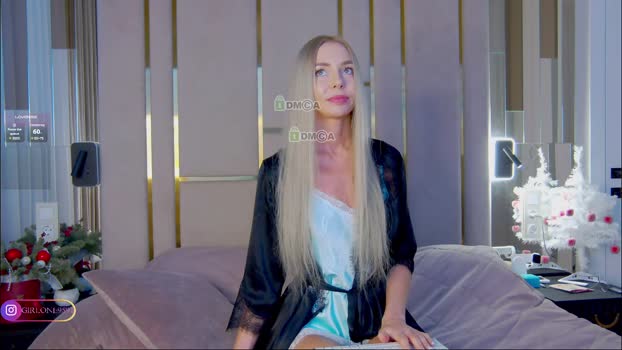 poliina yummy Webcam SHOW @ Chaturbate 02-01-2025