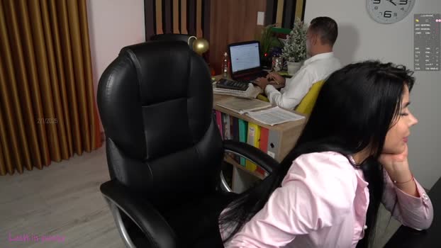 secretary_bj Webcam Webcam SHOW @ Chaturbate 02-01-2025