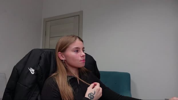 abby_laker deep Webcam SHOW @ Chaturbate 04-01-2025