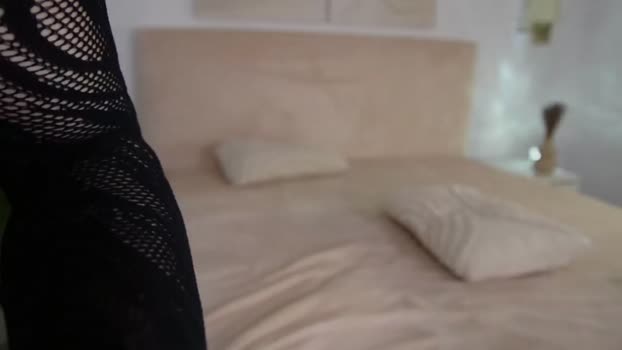 funny_to_see_you_here kink Webcam SHOW @ Chaturbate 04-01-2025
