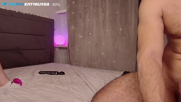 leo_kitty sexyfeet Webcam SHOW @ Chaturbate 04-01-2025