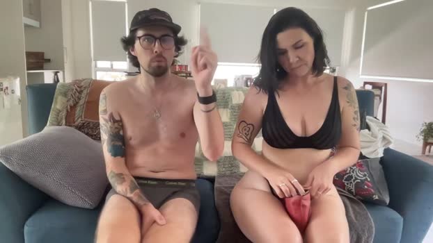 naughty_nomads hot Webcam SHOW @ Chaturbate 04-01-2025