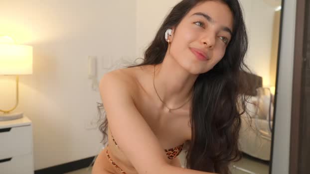 naughtysammx spanking Webcam SHOW @ Chaturbate 04-01-2025