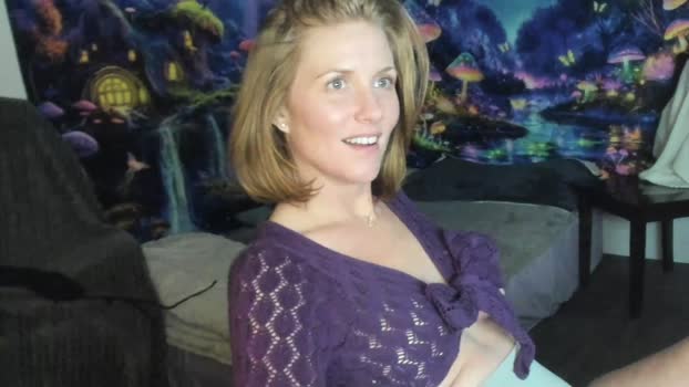 akgingersnaps sexy Webcam SHOW @ Chaturbate 05-01-2025