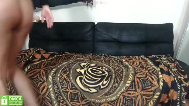 studiowahines spanking Webcam SHOW @ Chaturbate 06-01-2025