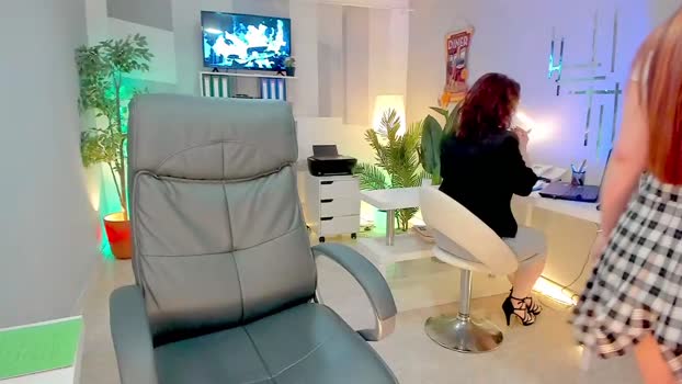 butterflyblue_dream bigtoys Webcam SHOW @ Chaturbate 09-01-2025