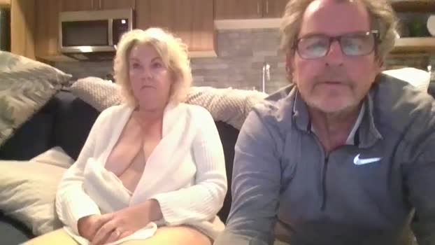 oneoften1000 orgasm Webcam SHOW @ Chaturbate 08-01-2025