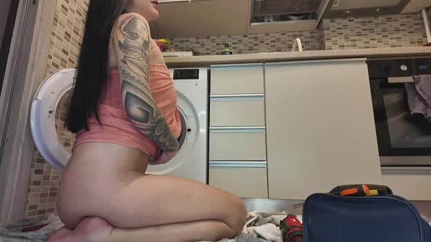 rrr1995 fingering Webcam SHOW @ Chaturbate 08-01-2025