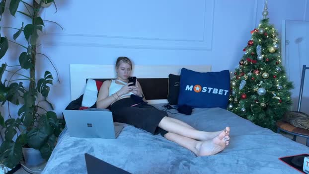 vorvik striptease Webcam SHOW @ Chaturbate 08-01-2025