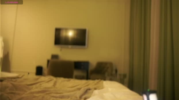 bitter_moon jerkoff Webcam SHOW @ Chaturbate 09-01-2025