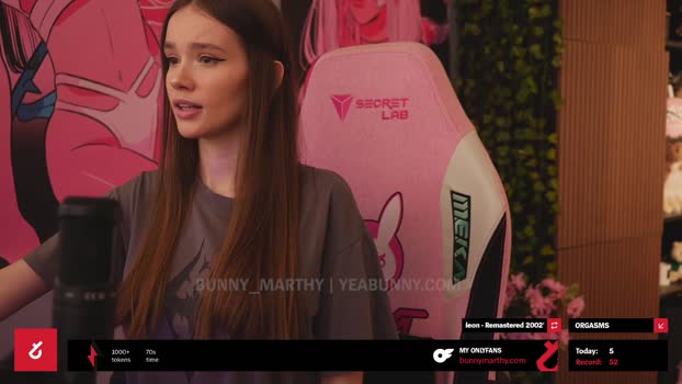 bunny_marthy gag Webcam SHOW @ Chaturbate 10-01-2025