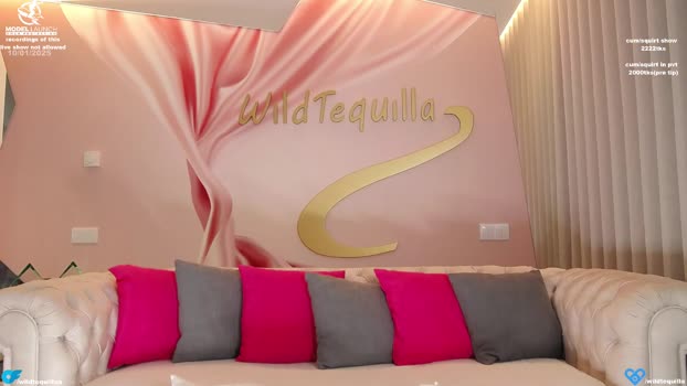 wildtequilla lick Webcam SHOW @ Chaturbate 10-01-2025