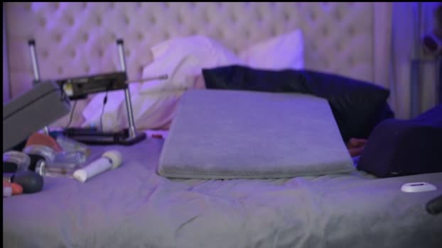 avalonnfoxx Porn Webcam SHOW @ Chaturbate 13-01-2025