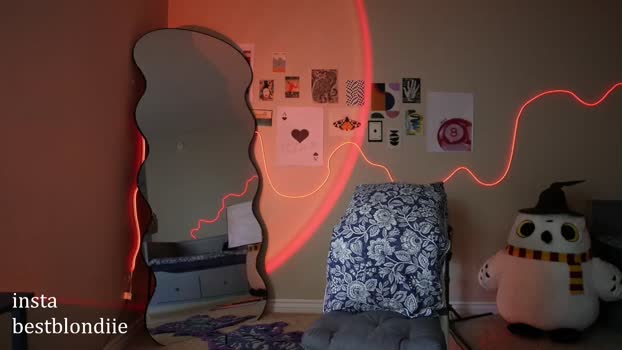 bestblondiiecb tits Webcam SHOW @ Chaturbate 12-01-2025