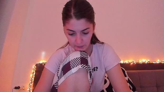 _just_a_simple_girl ass Webcam SHOW @ Chaturbate 13-01-2025