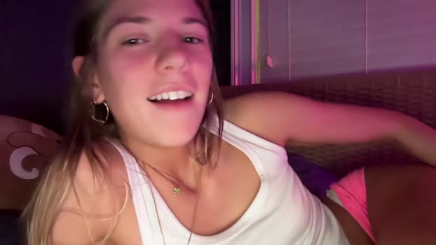 oliviahansleyy bigtoys Webcam SHOW @ Chaturbate 13-01-2025