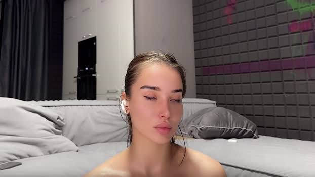tqla lick Webcam SHOW @ Chaturbate 14-01-2025