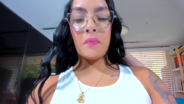 cuteanddesesperate fingering Webcam SHOW @ Chaturbate 14-01-2025