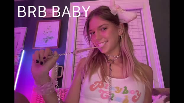 oliviahansleyy toy Webcam SHOW @ Chaturbate 17-01-2025