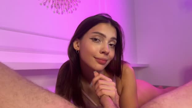 treezyny naked Webcam SHOW @ Chaturbate 16-01-2025