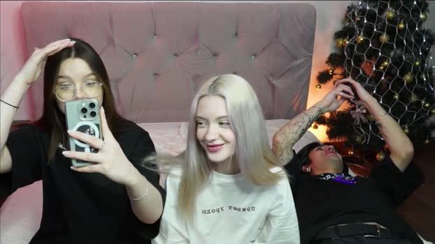 best_trip toys Webcam SHOW @ Chaturbate 18-01-2025