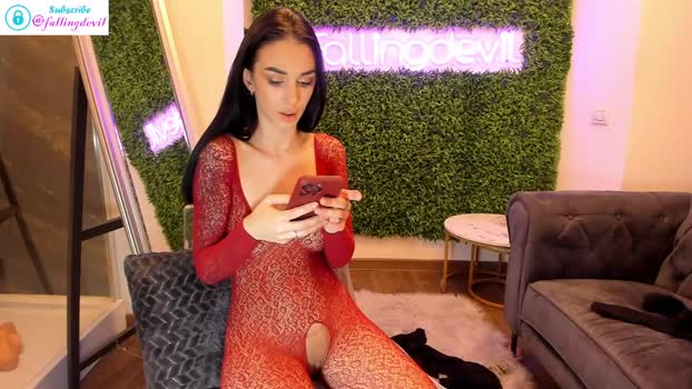 hotfallingdevil striptease Webcam SHOW @ Chaturbate 20-01-2025
