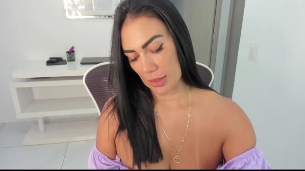emillybrowm beauty Webcam SHOW @ Chaturbate 22-01-2025