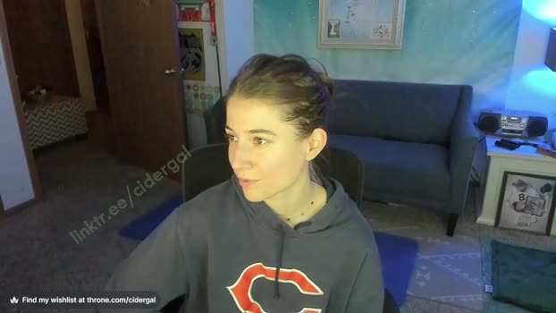 cidergal69 toy Webcam SHOW @ Chaturbate 22-01-2025
