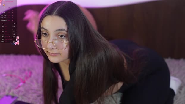 emma_layla fingers Webcam SHOW @ Chaturbate 22-01-2025