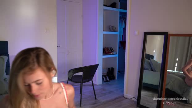chloewildd suckcock Webcam SHOW @ Chaturbate 30-01-2025