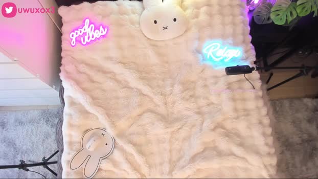 uwuxo spanking Webcam SHOW @ Chaturbate 30-01-2025