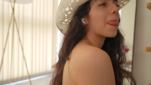 naughtysammx sexykitty Webcam SHOW @ Chaturbate 03-02-2025