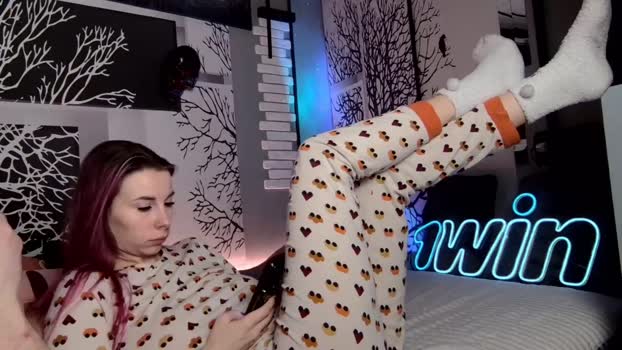 nikki7377 fuckhard Webcam SHOW @ Chaturbate 04-02-2025