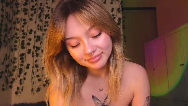 baby_adele toys Webcam SHOW @ Chaturbate 04-02-2025