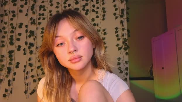 baby_adele strip Webcam SHOW @ Chaturbate 04-02-2025