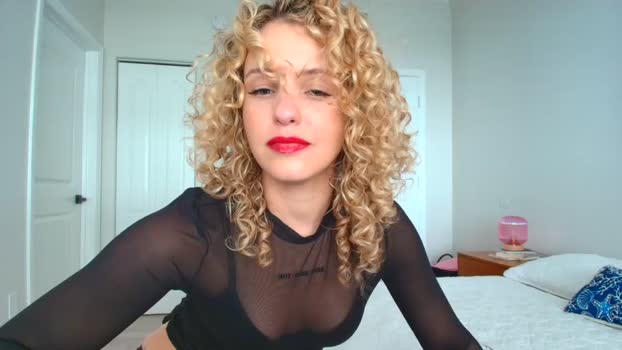 theislandgirl fuckpussy Webcam SHOW @ Chaturbate 06-02-2025