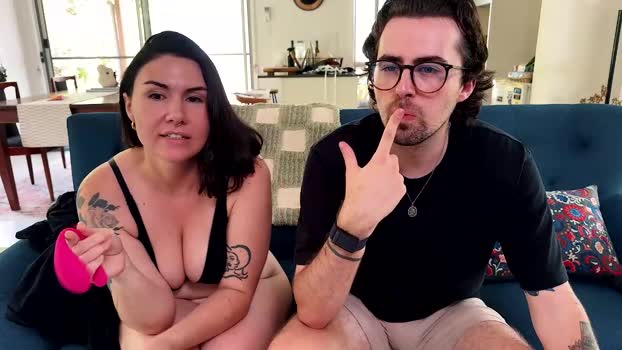 naughty_nomads show Webcam SHOW @ Chaturbate 08-02-2025