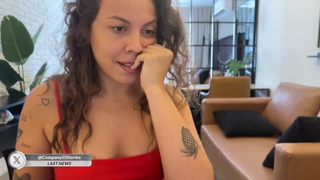 daily_stories kissing Webcam SHOW @ Chaturbate 11-02-2025