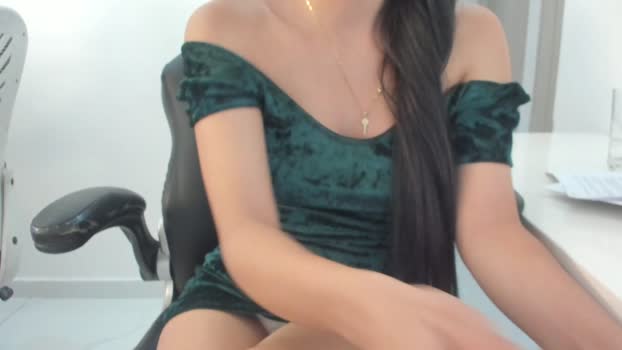 emillybrowm kissing Webcam SHOW @ Chaturbate 12-02-2025