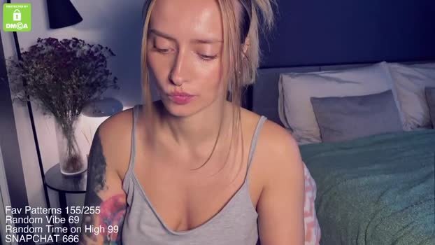 yvie_ yummy Webcam SHOW @ Chaturbate 12-02-2025
