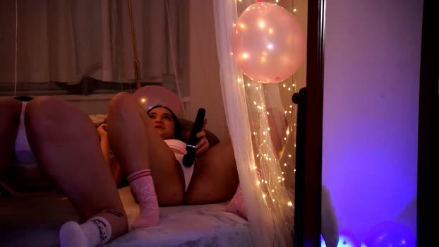 cute_kittennnnn lick Webcam SHOW @ Chaturbate 14-02-2025