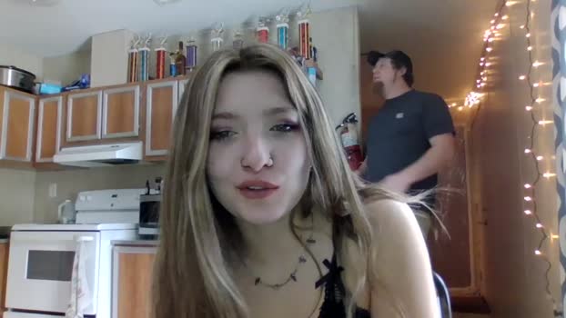prettyyungsteviee toy Webcam SHOW @ Chaturbate 16-02-2025