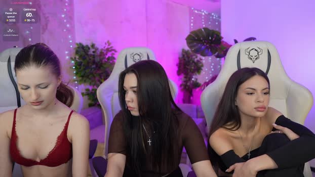 bright_diamonds_054 fingers Webcam SHOW @ Chaturbate 18-02-2025