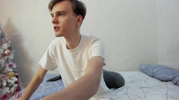 yueslang legs Webcam SHOW @ Chaturbate 17-02-2025